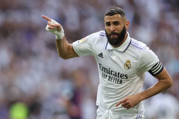 Karim Benzemá confirma su salida del Real Madrid