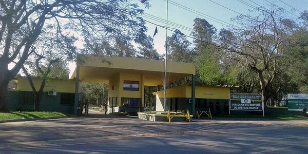 Juez dispone que militar imputado por soborno agravado guardará prisión en el Comando del Ejército - ADN Digital