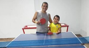 “Benru” Orué nos cuenta sobre su rol de padre de Miqueas y Santiago - Gente - ABC Color