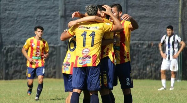Sport Colombia gana y lidera