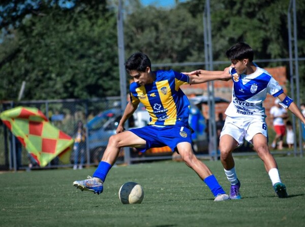 Jornada cargada de goles en la Sub 16 - APF