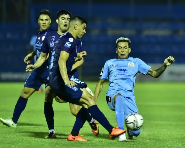 Resistencia vs. Guaireña FC: Guaireña gana puntos claves ante rival directo - Fútbol - ABC Color