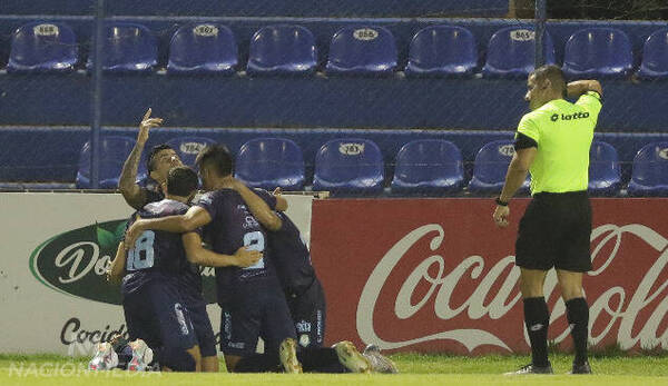 [VIDEO] Torneo Apertura: Guaireña también sacudió al alicaído Resistencia