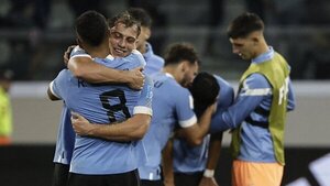 Uruguay vuela a semifinales para salvar orgullo sudamericano