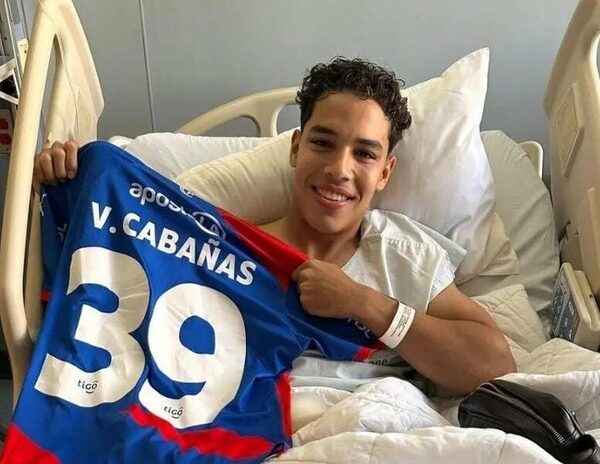 Todo un éxito la cirugía del pelotero azulgrana Victor Cabañas