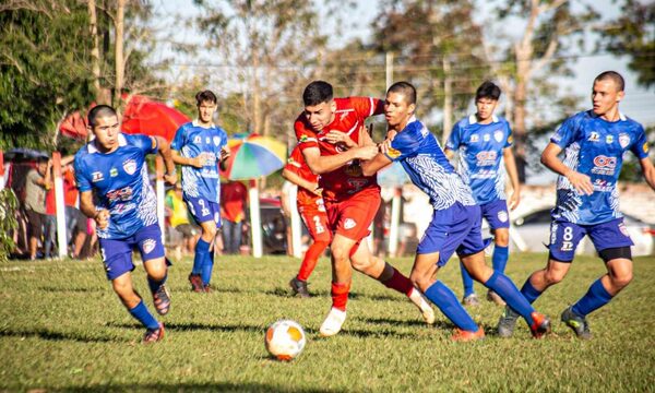 Atlético Stroessner se queda con el clásico y la cima