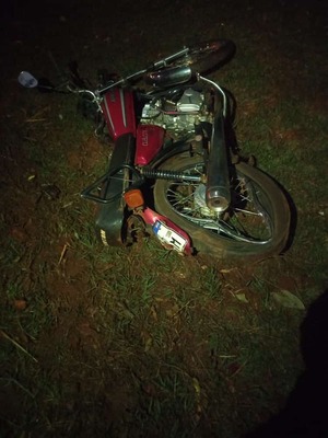MOTOCICLISTAS FALLECEN TRAS SER EMBESTIDOS POR UN AUTOMÓVIL QUE SE DIO A LA FUGA EN MARÍA AUXILIADORA