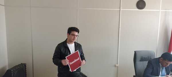 Ediles asumen compromiso con joven becado a Stanford - La Clave