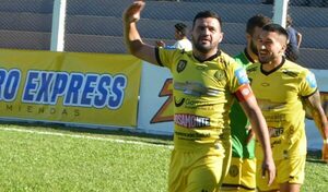 Versus / Ernesto "Pinti" Álvarez: "Llegó el gol más importante de toda mi vida"
