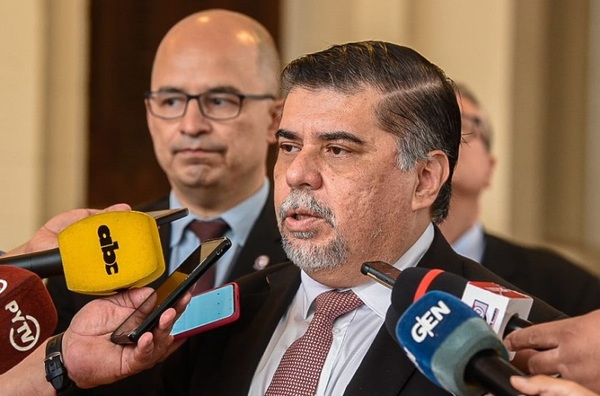 Ministro Borba honrará su compromiso con el MSPBS hasta el 15 de agosto | Lambaré Informativo