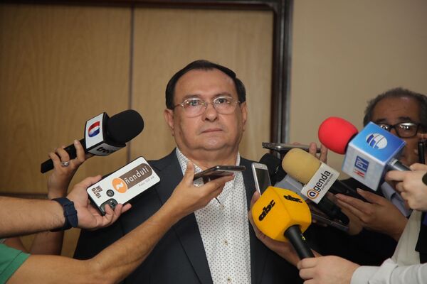 Diario HOY | Retamozo prefiere ser senador antes que embajador