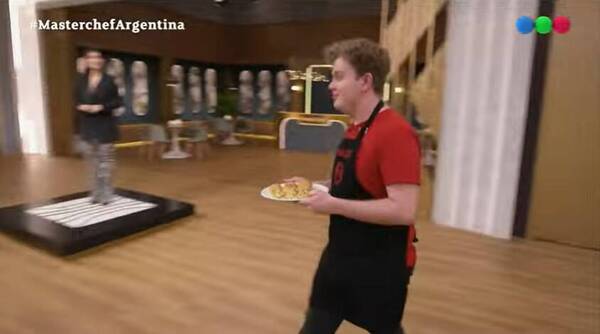 [VIDEO] ¡Concursante de Masterchef Argentina cocino chipa so'o!