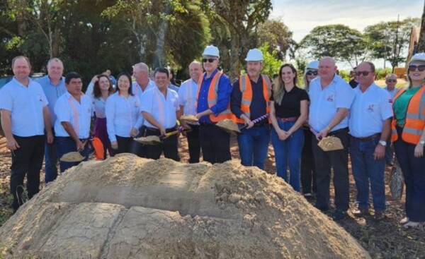 Inauguran obras y mejoras en Centro de Salud de Naranjal