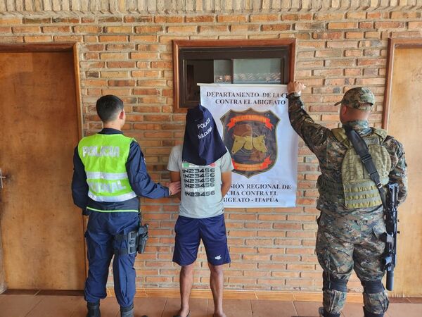 POLICÍA DETUVO A PRESUNTO ABIGEO EN SAN PEDRO DEL PARANÁ - Itapúa Noticias