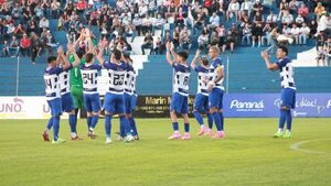 2 de Mayo madruga a San Lorenzo y se queda como único líder