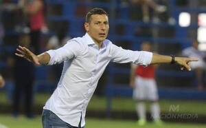 El apoyo de un expelotero del Ciclón para su partido de mañana