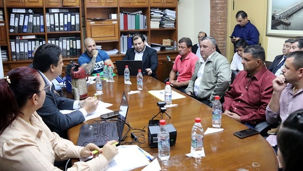 Concejales municipales de Loma Grande ratifican denuncias contra el Intendente
