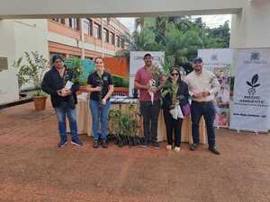 ENTREGAN PLANTINES GRATUITOS EN CONMEMORACIÓN AL DÍA MUNDIAL DEL MEDIO AMBIENTE