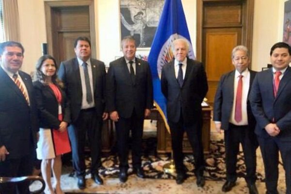 Parlamentarios paraguayos dialogaron con el secretario general de la OEA - El Independiente