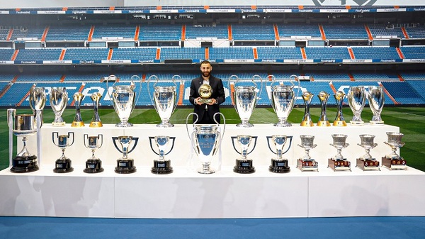 Real Madrid dice "merci" a su legendario Benzema - Noticias Paraguay