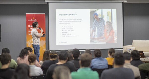 Organizan panel gratuito sobre Inteligencia Artificial Generativa