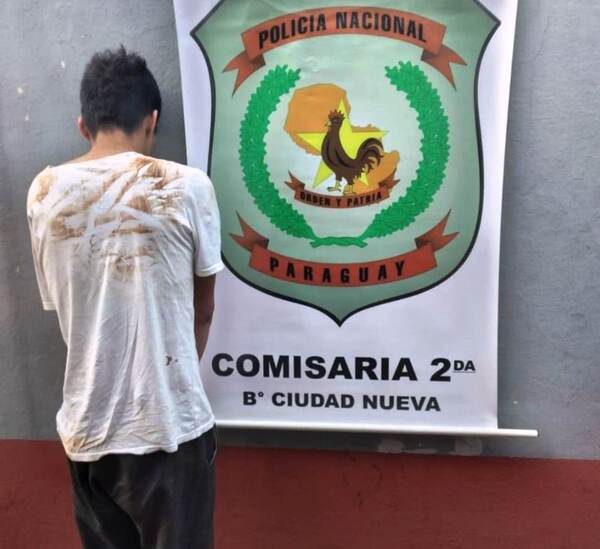 Motoka imputado por andar sin registro y resistirse al arresto - La Clave