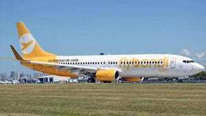 Flybondi suspende varios vuelos en Argentina por las restricciones de divisas - Mundo - ABC Color