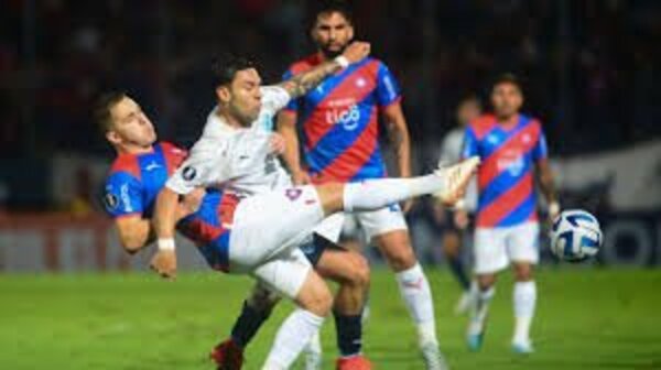 Cerro Porteño busca lavarse la cara en la altura de la Paz