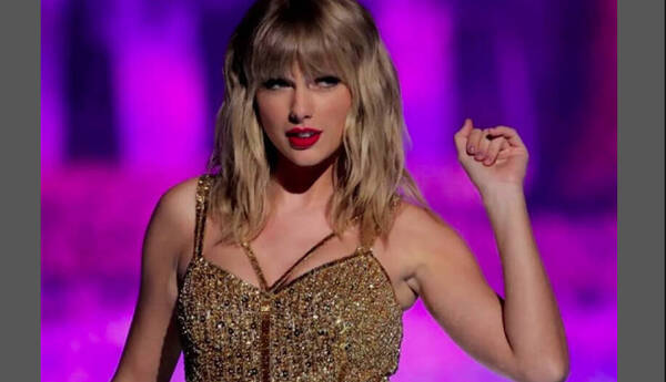 [VIDEO] Un bichito aimete canceló el concierto de Taylor Swift