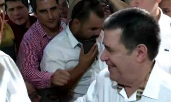 «Presidente Kachiãi» de la ANR, dicen de Cartes