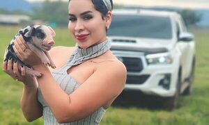 ¡Mirá el regalo que le dio a su doña un exalbirrojo!