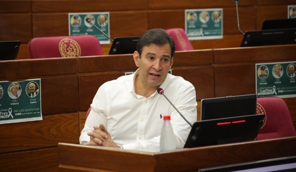 Senador cayó en una broma durante un vivo de instagram - Teleshow