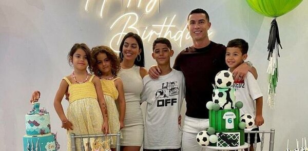 Versus / Cristiano Ronaldo estuvo por Madrid y celebró el cumpleaños de sus mellizos