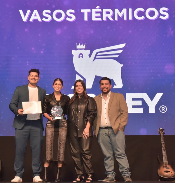 Ganador indiscutible con el 46% de las recordaciones | Top Of Mind | 5Días