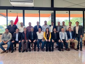 Fuerza Republicana muestra unidad y propone a Carlos Arrechea para presidir la Cámara de Diputados - El Trueno