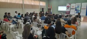 Realizan capacitación a empresarios de mipymes para presentarse en licitaciones - Economía - ABC Color