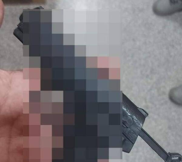 Otro caso más: Colegiante lleva réplica de arma de fuego en colegio de Ñemby