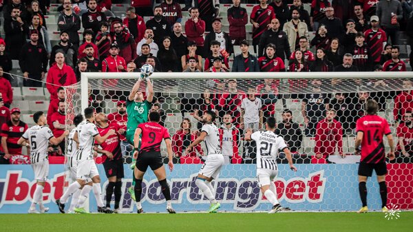 Libertadores: el Gumarelo cayó por la mínima ante Paranaense - trece