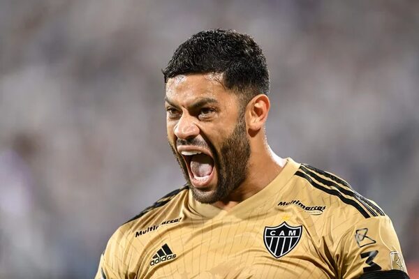 Hulk empuja al Atlético Mineiro a octavos y elimina al Alianza Lima - Fútbol Internacional - ABC Color