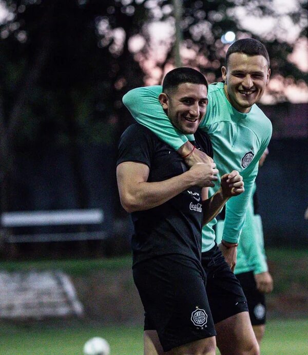 Positiva respuesta de la afición de Olimpia - Fútbol - ABC Color