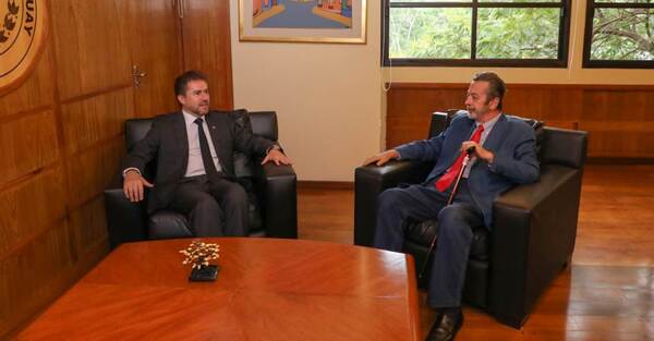 Paraguay es un país que ofrece muchas oportunidades para la inversión extranjera, afirmó embajador de Italia