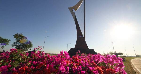 La Nación / Cerrarán avenida en Costanera de Asunción para inauguración de monumento al arpa