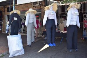 Para evitar persecución de hurreros, vendedora retira nombres de los “Judas kái” - Nacionales - ABC Color