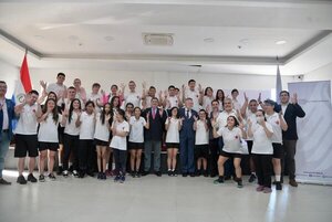 Despidieron a delegación paraguaya que irá al Mundial de Olimpiadas especiales