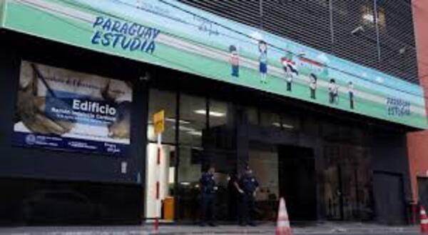Mujer amenazó de muerte al compañerito de su hijo