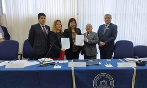 Rector de la UNE suscribe importante convenio como miembro de la AUPP