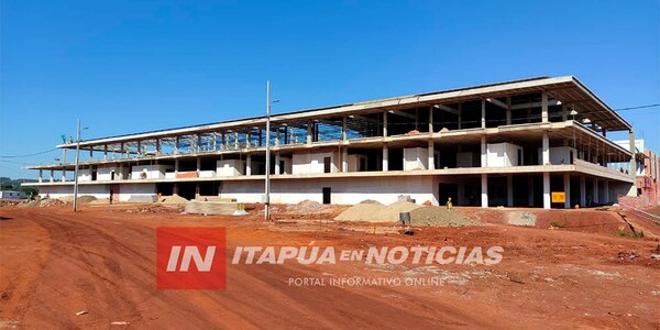 EL PRESIDENTE DE LA REPÚBLICA VISITÓ EL GRAN HOSPITAL DEL SUR - Itapúa Noticias