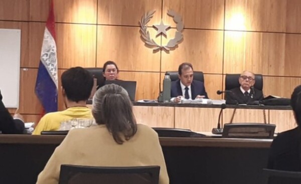 Condenan a dos hombres a 22 y 18 años de prisión por robo y violación