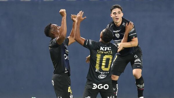 Independiente del Valle humilla a Corinthians y clasifica