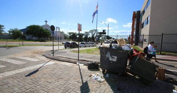 La Nación / Gobierno saliente y aplazado truncó al barrio San Francisco, afirman